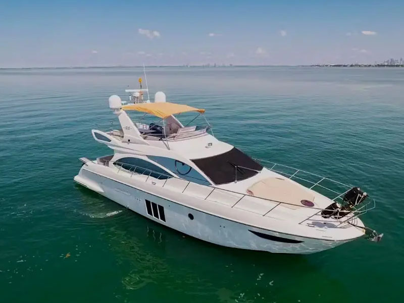 50' Azimut - Yate para Alquilar en Miami, Florida