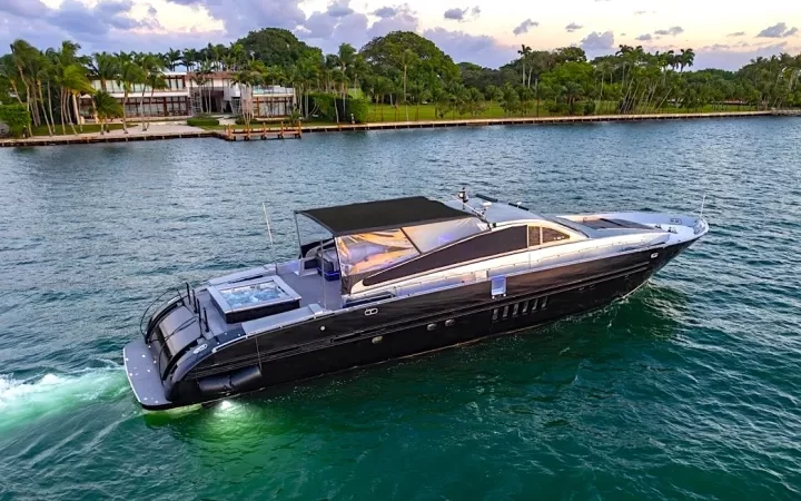 94' Leopard - Yate para Alquilar en Miami, Florida