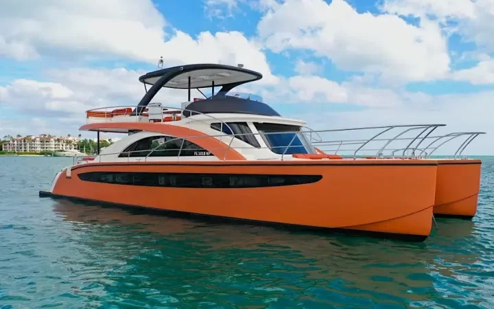 62' PowerCat - Yate para Alquilar en Miami, Florida