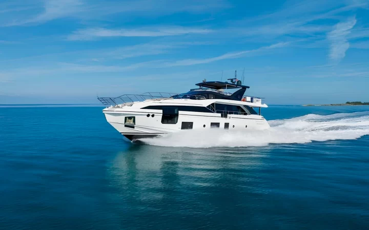 88' Azimut - Yate para Alquilar en Miami, Florida