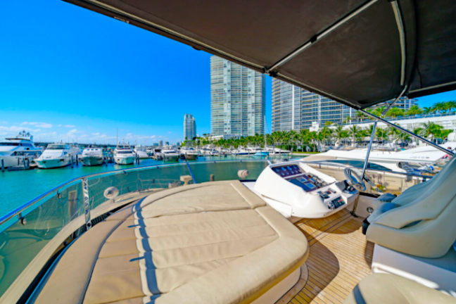 75' SunSeeker - Yate para Alquilar en Miami, Florida