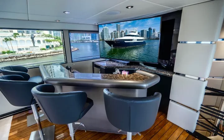 125' Broward - Yate para Alquilar en Miami, Florida