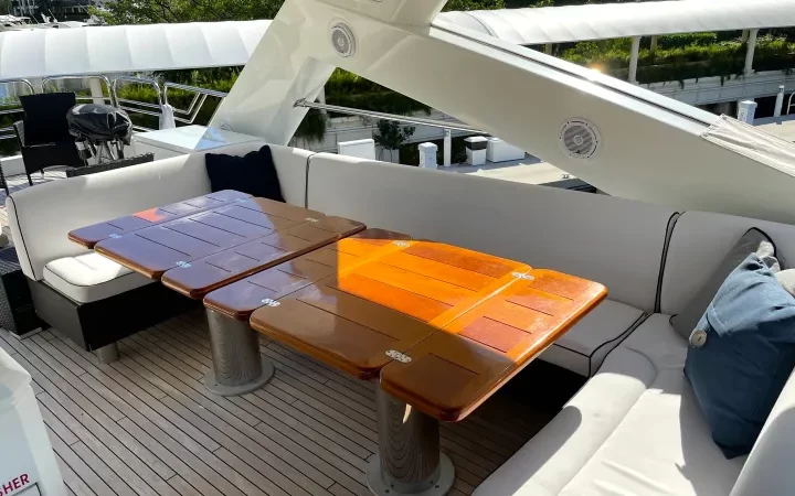 90' SunSeeker - Yate para Alquilar en Miami, Florida