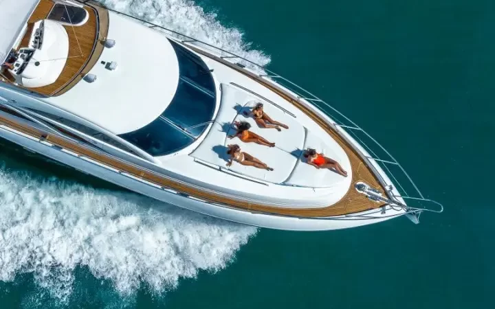 74' SunSeeker - Yate para Alquilar en Miami, Florida