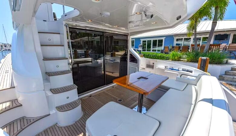 50' Azimut - Yate para Alquilar en Miami, Florida