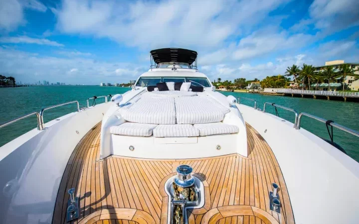 94' SunSeeker - Yate para Alquilar en Miami, Florida