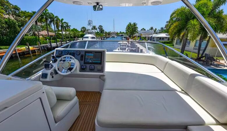 50' Azimut - Yate para Alquilar en Miami, Florida