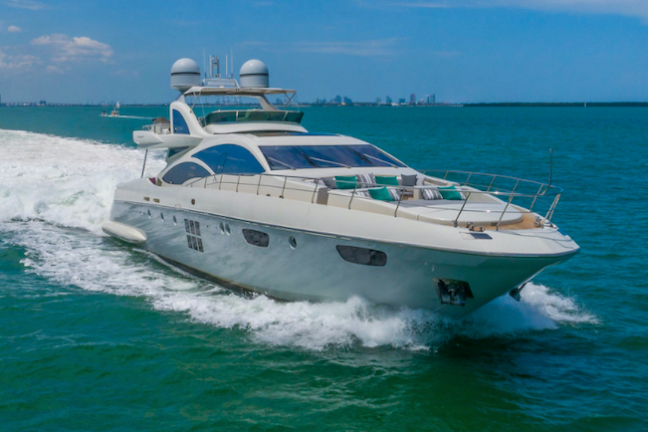 103' Azimut - Yate para Alquilar en Miami, Florida