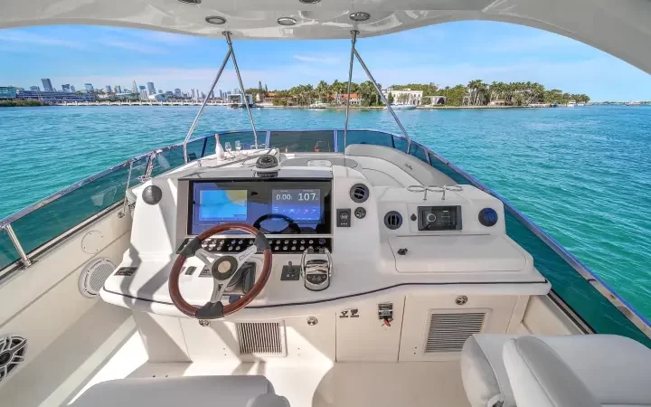 56' SeaRay - Yate para Alquilar en Miami, Florida