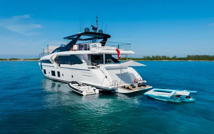 88' Azimut - Yate para Alquilar en Miami, Florida