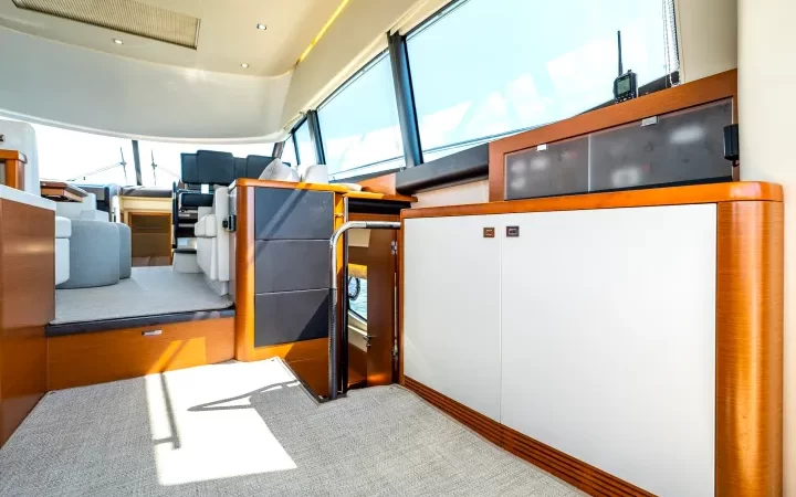 52' Prestige - Yate para Alquilar en Miami, Florida