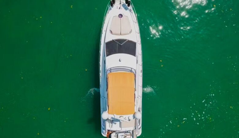 50' Azimut - Yate para Alquilar en Miami, Florida