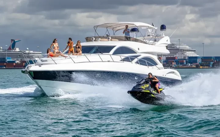 74' SunSeeker - Yate para Alquilar en Miami, Florida