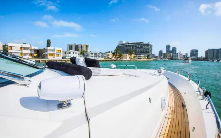 94' SunSeeker - Yate para Alquilar en Miami, Florida