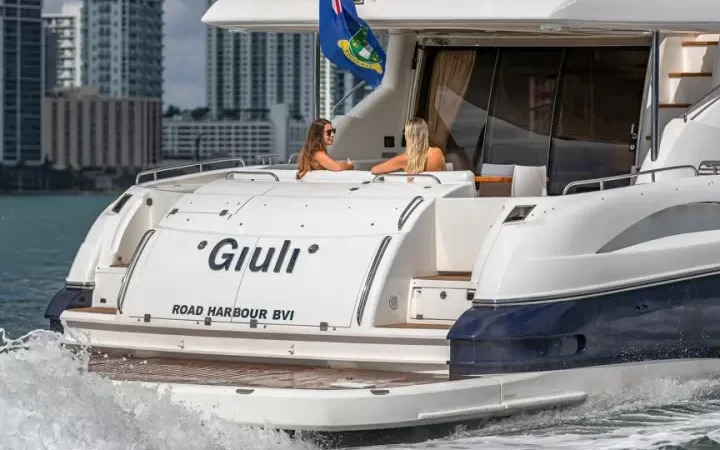 74' SunSeeker - Yate para Alquilar en Miami, Florida