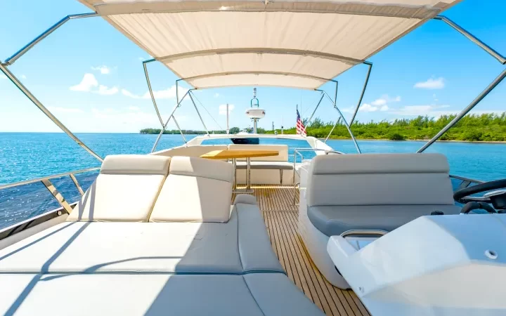 52' Prestige - Yate para Alquilar en Miami, Florida