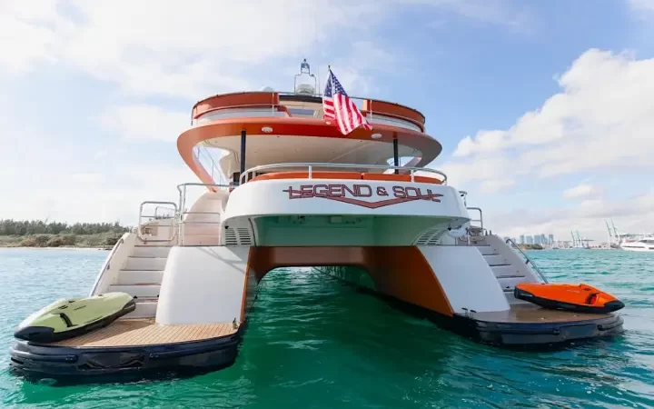 62' PowerCat - Yate para Alquilar en Miami, Florida