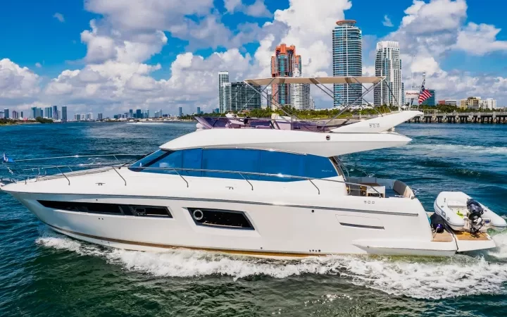 52' Prestige - Yate para Alquilar en Miami, Florida