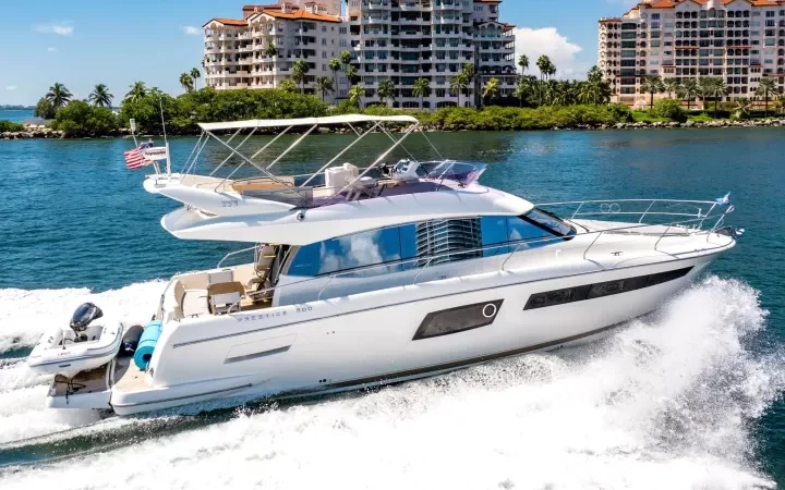 52' Prestige - Yate para Alquilar en Miami, Florida