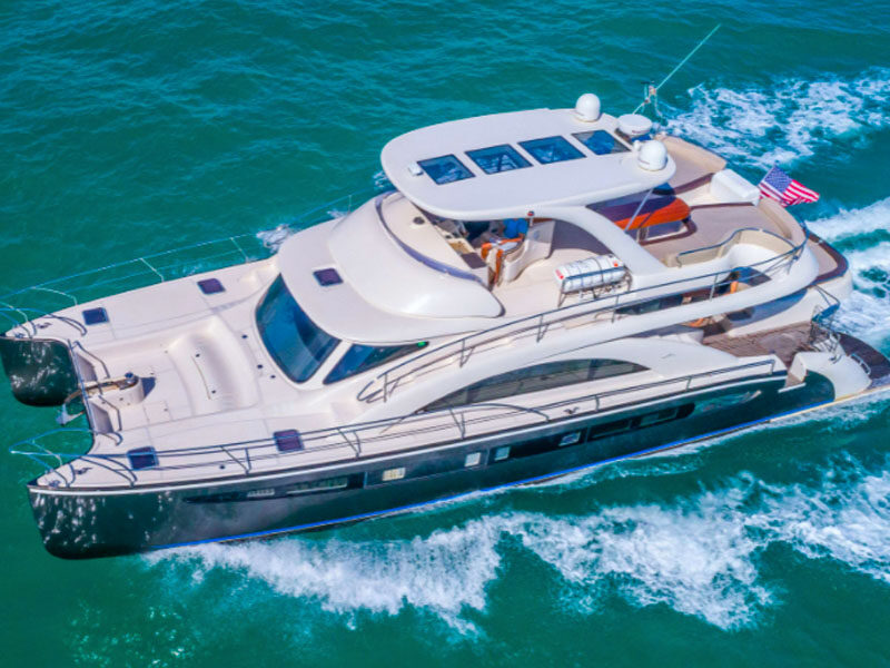 65' Ferretti - Yate para Alquilar en Miami, Florida