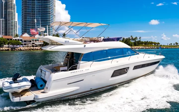 52' Prestige - Yate para Alquilar en Miami, Florida