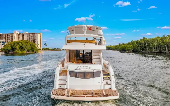 70' SunSeeker - Yate para Alquilar en Miami, Florida