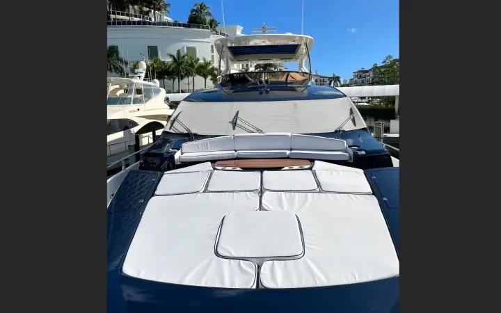 90' SunSeeker - Yate para Alquilar en Miami, Florida