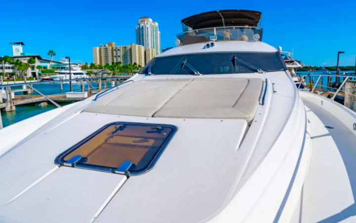 75' SunSeeker - Yate para Alquilar en Miami, Florida